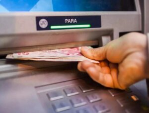250 bin liranın aylık getirisi banka banka açıklandı! Kazanç 10 bin lirayı geçti
