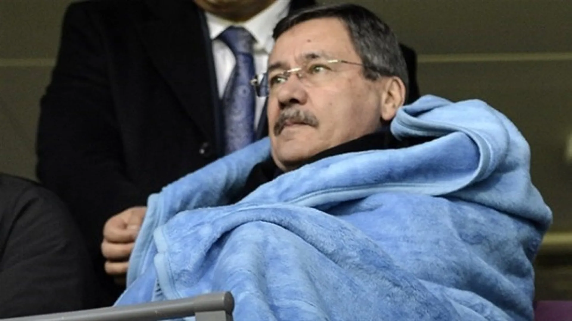 Melih Gökçek CHP'li Ali Mahir Başarır'a sordu