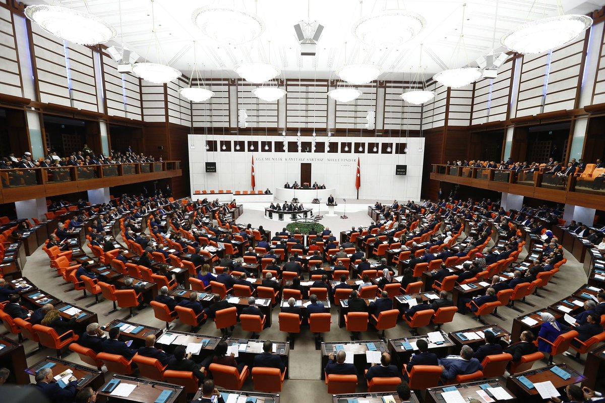 Emeklilere kötü haber: AK Parti ve MHP oylarıyla reddedildi