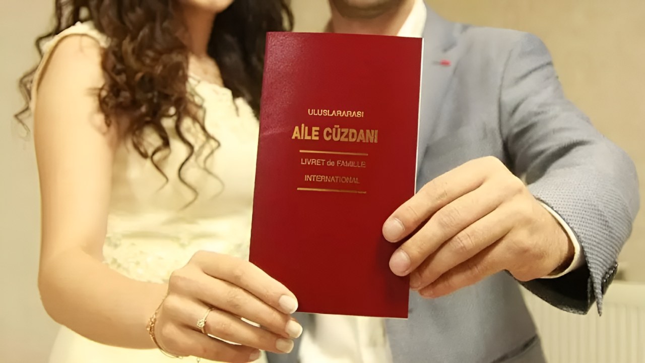 O madde kaldırıldı: Kadınlar kızlık soyadını tek başına kullanabilecek
