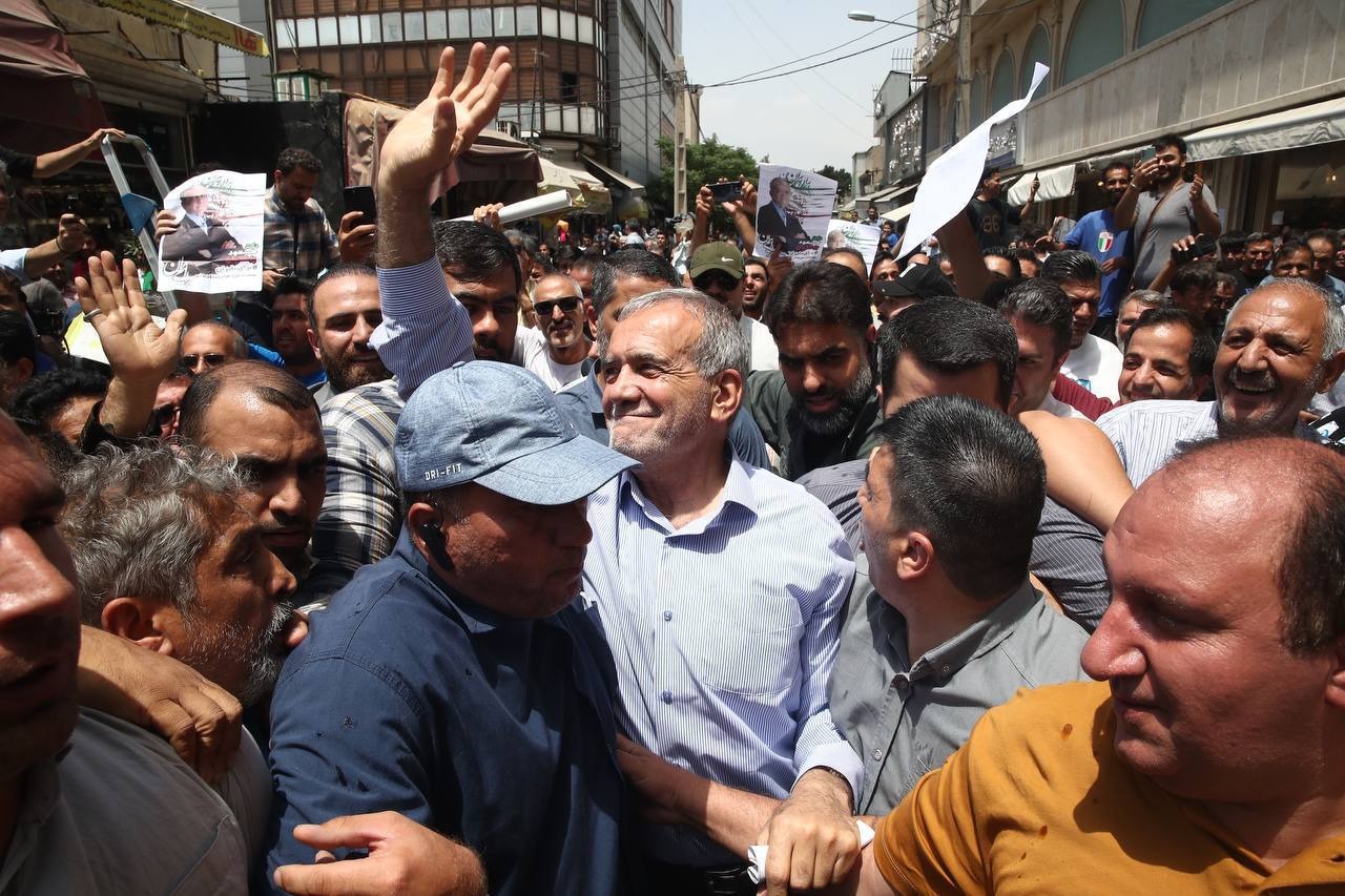 İran'a Türk cumhurbaşkanı! Seçimi Mesud Pezeşkiyan kazandı