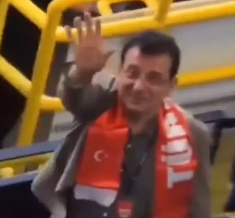 İmamoğlu'nun 'Erdoğan' sloganlarına verdiği tepki gündem oldu