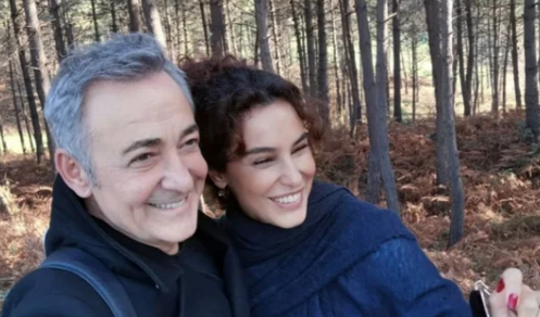 Arzum Onan 'Mehmet Aslantuğ' defterini kapattı, yeni bir aşka yelken a