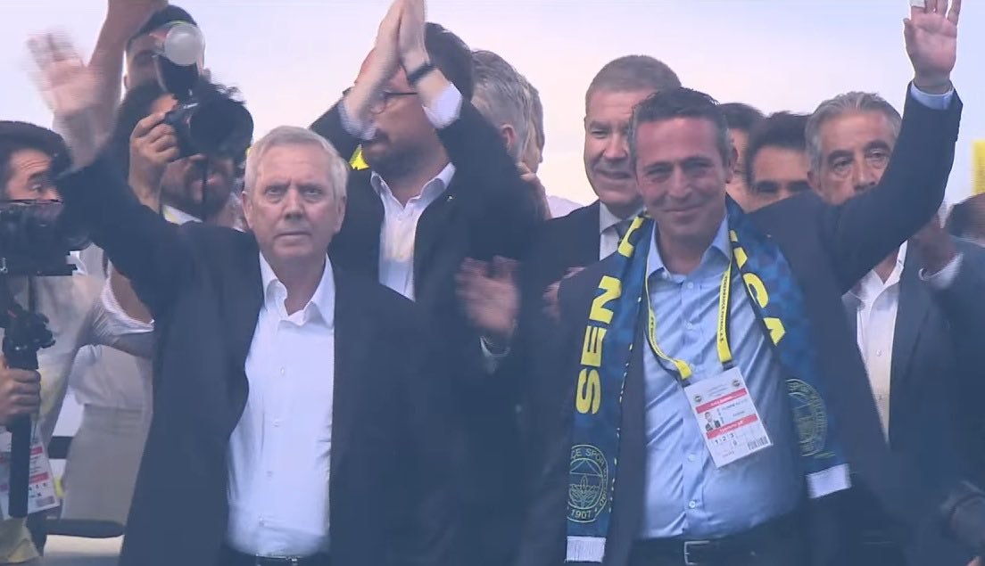 Aziz Yıldırım'dan Ali Koç'a tarihe geçecek teklif!