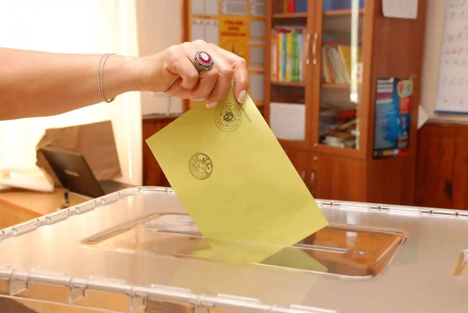 AK Parti yerel seçimlerde neden oy kaybetti?