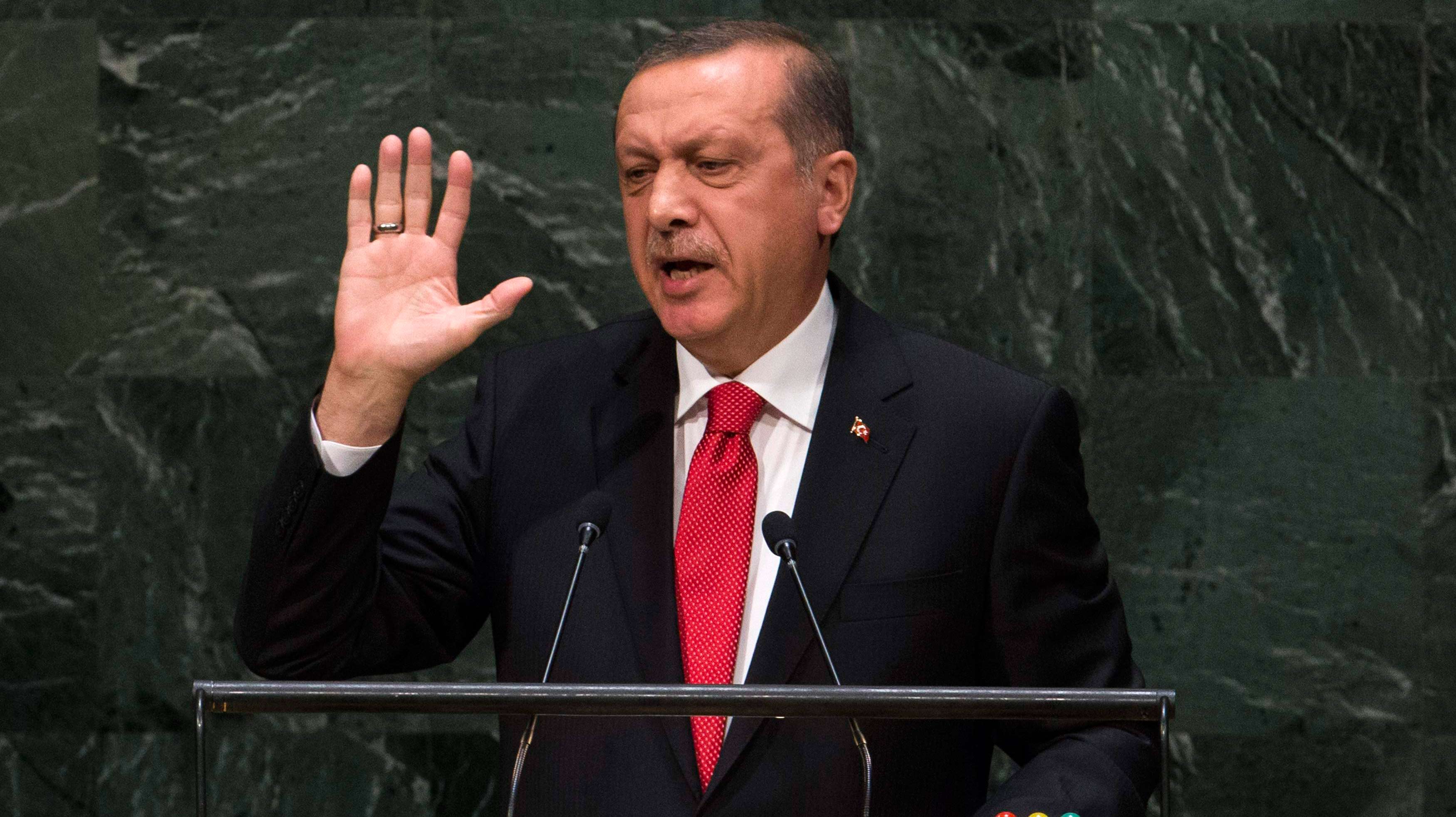 AK Parti’ye oy verenlerin yüzde 36’sı partisini başarılı bulmuyor