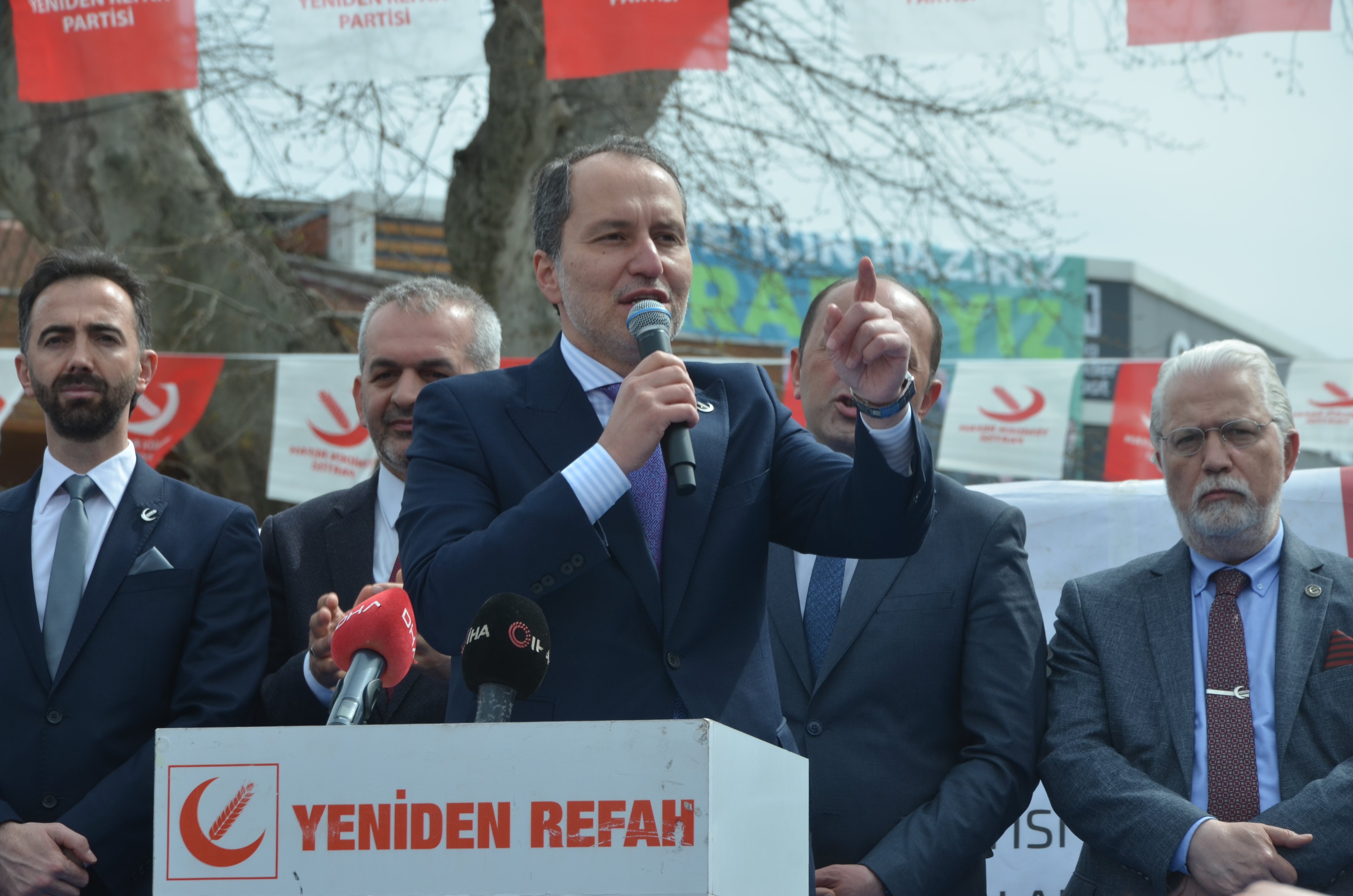 Fatih Erbakan iktidara yüklendi: Yoksulluğu bitireceğiz diye gelenler 5 misline çıkardı