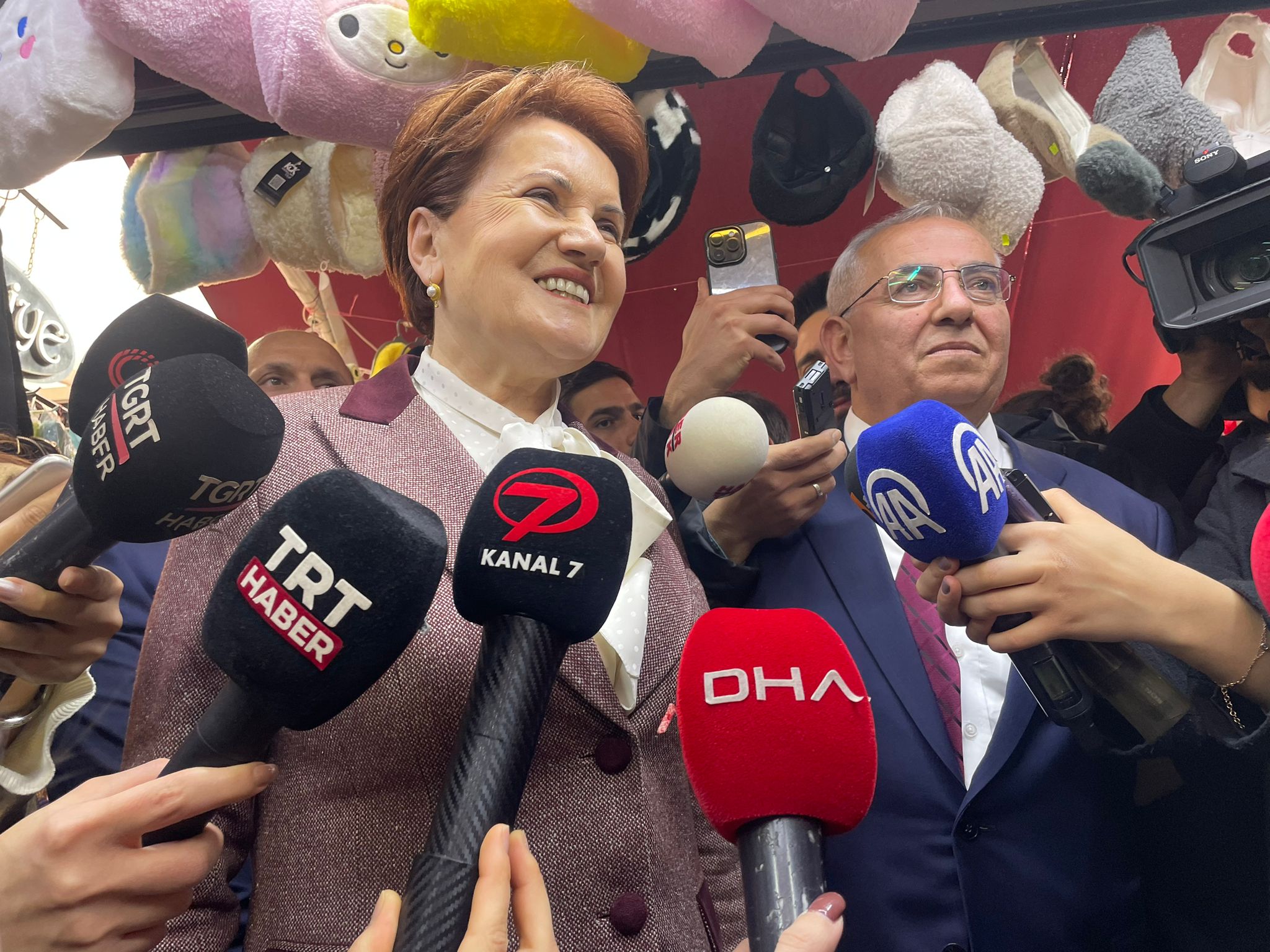 Meral Akşener'den emekli maaşı ve ikramiye tepkisi