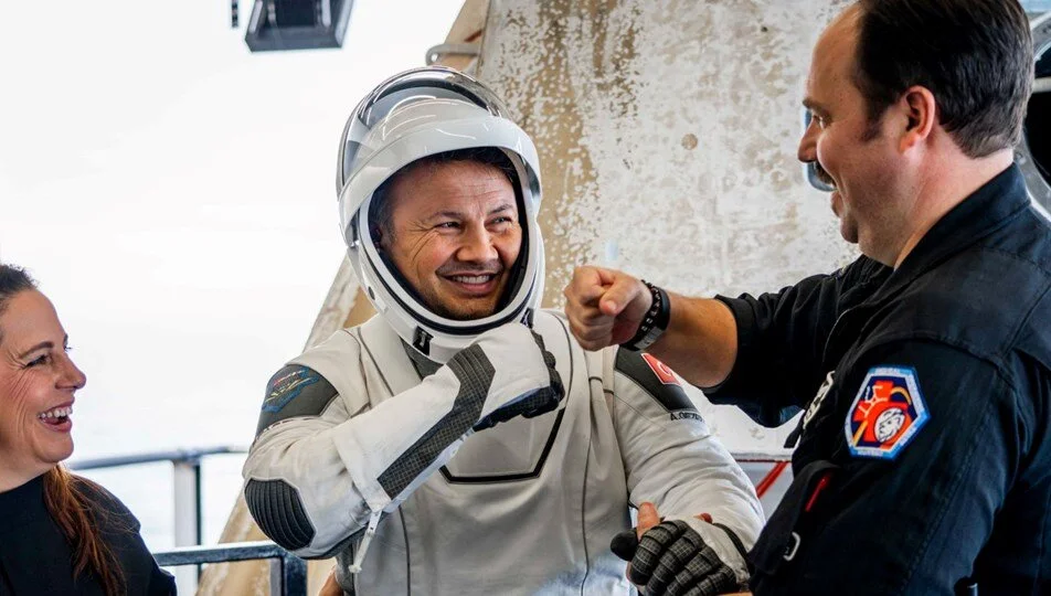 Alper Gezeravcı'ya uzay ekibinden övgü: İlk Türk astronot olarak tarih yazdı