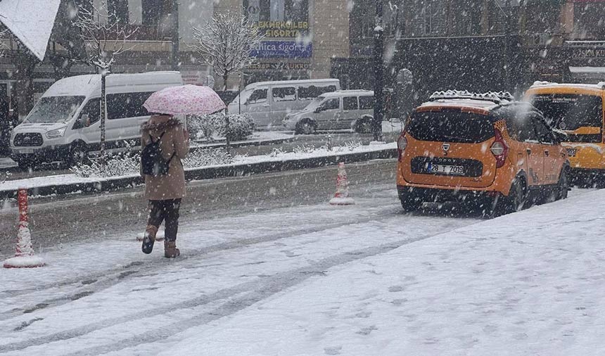 Valilik açıkladı! Giresun'da eğitime 1 gün ara verildi