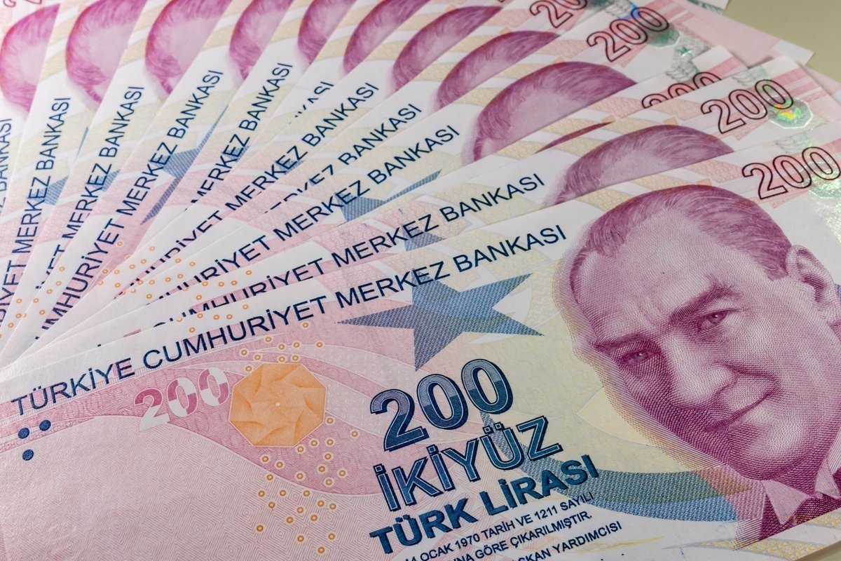 Asgari ücret, emekli ve memur maaş zammı masada! Bugün açıklanır mı?