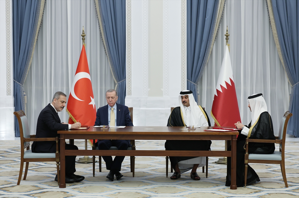 Katar ve Türkiye arasında 12 anlaşmaya imza atıldı