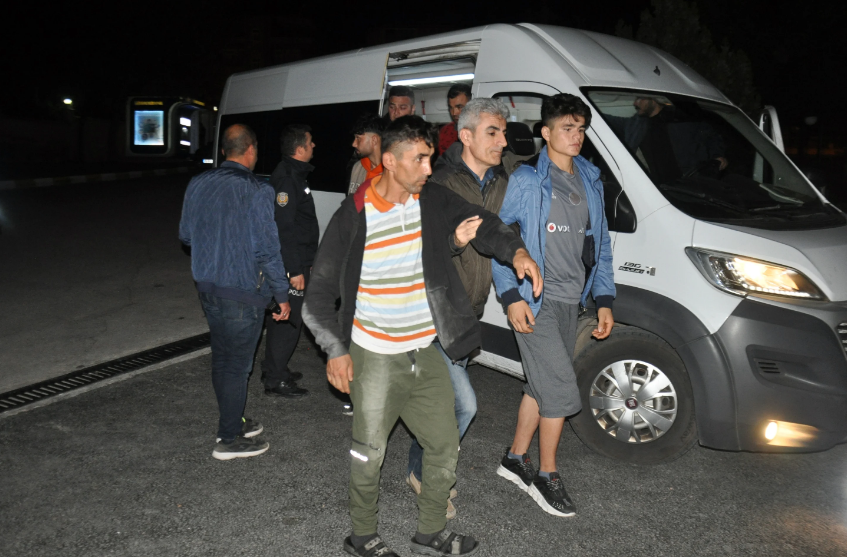 Çoban diye alınan Afganların kumarhane işlettikleri ortaya çıktı
