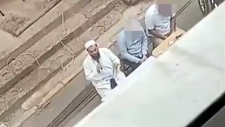 Kocaeli'de Cumhuriyet ve Atatürk düşmanlığı yapan imam tutuklandı