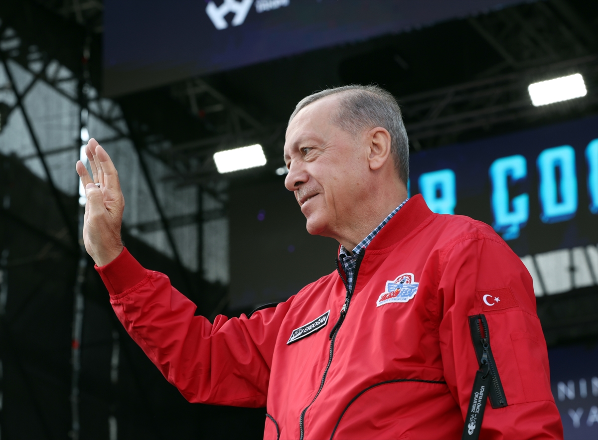 Cumhurbaşkanı Erdoğan'dan yerel seçim açıklaması