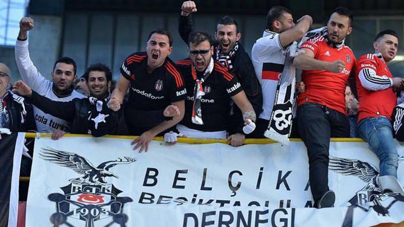Beşiktaş taraftarları Belçika'da gözaltına alındı!