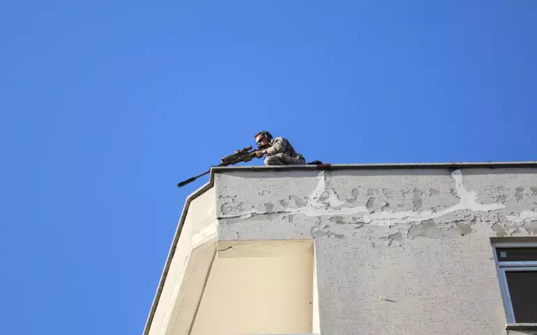 Annesini rehin alan şahıs böyle yakalanmıştı! Hayatını kaybetti
