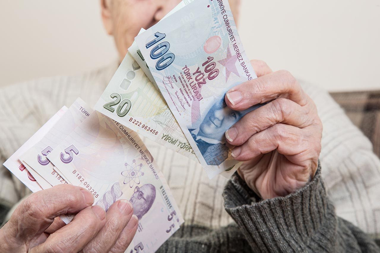 Emeklilere 100'üncü yıl ikramiyesi verilmesi gündemde! İşte masadaki rakam