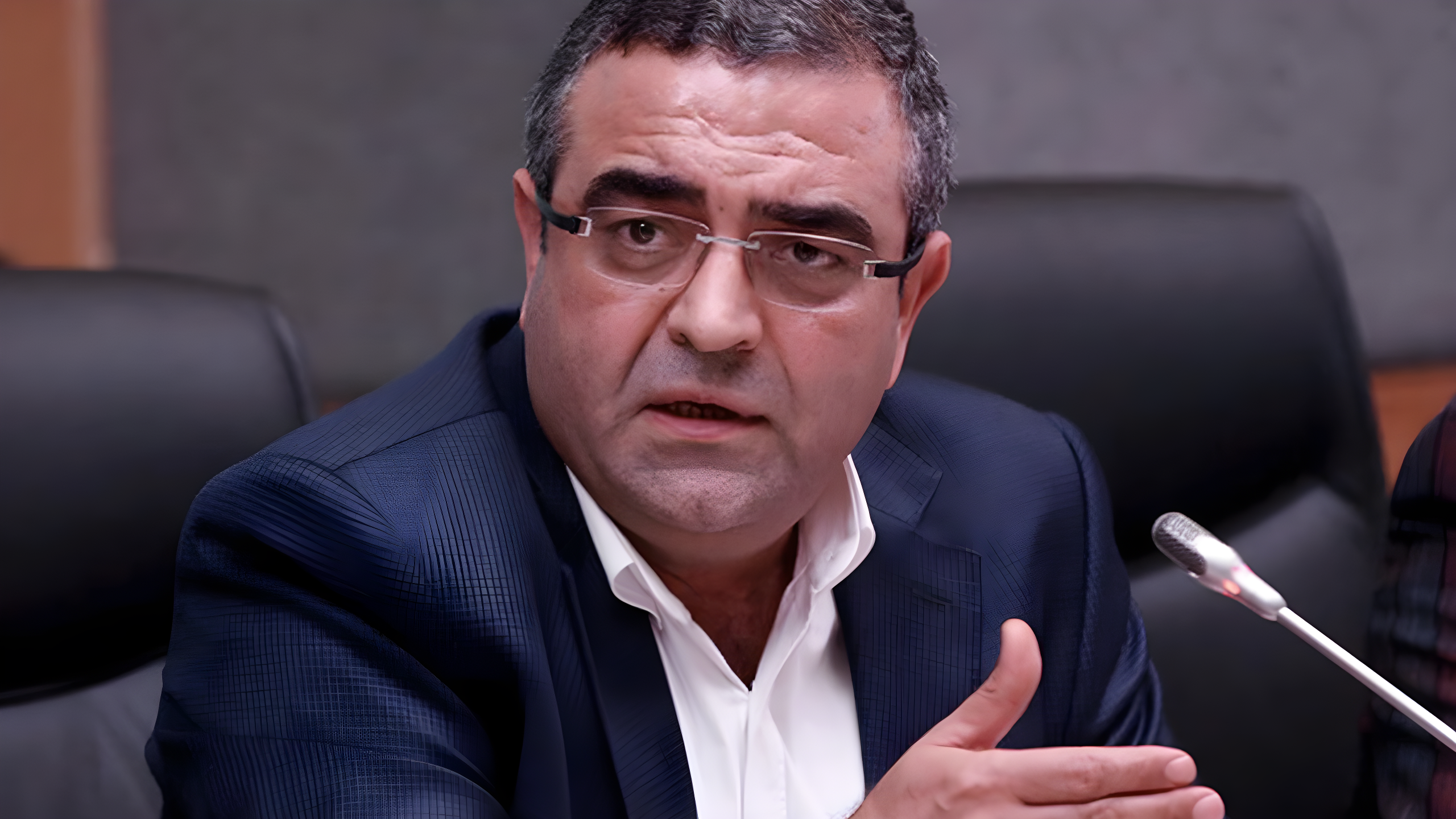 58 kuruluştan Sezgin Tanrıkulu'na destek: Yalnız değildir