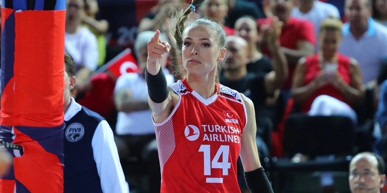 Kaptan için Fenerbahçe harekete geçti: Eda Erdem'in heykeli dikilsin