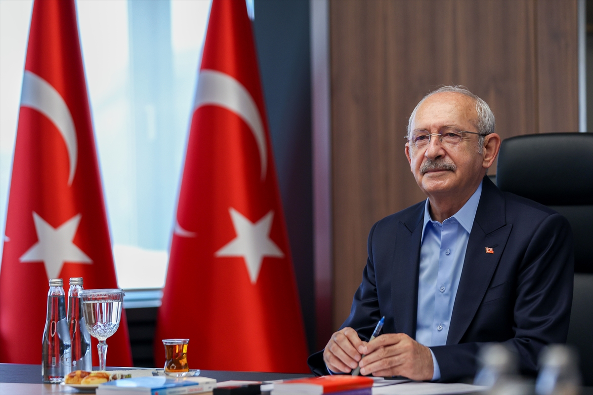 Kemal Kılıçdaroğlu, başkanlara sitem etti: O dönemleri doğru anlatamadığınız için…
