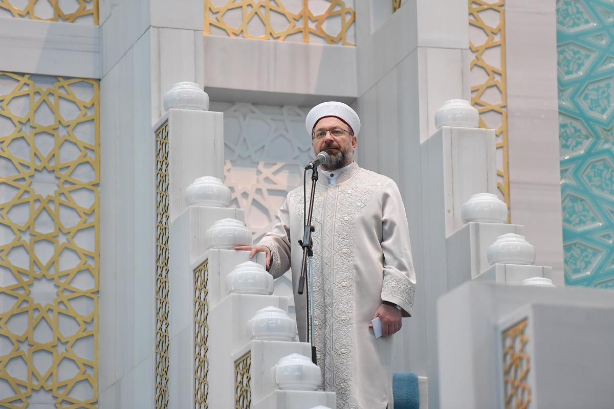 Diyanet çalışanlarının ücretlerine zam yapıldı