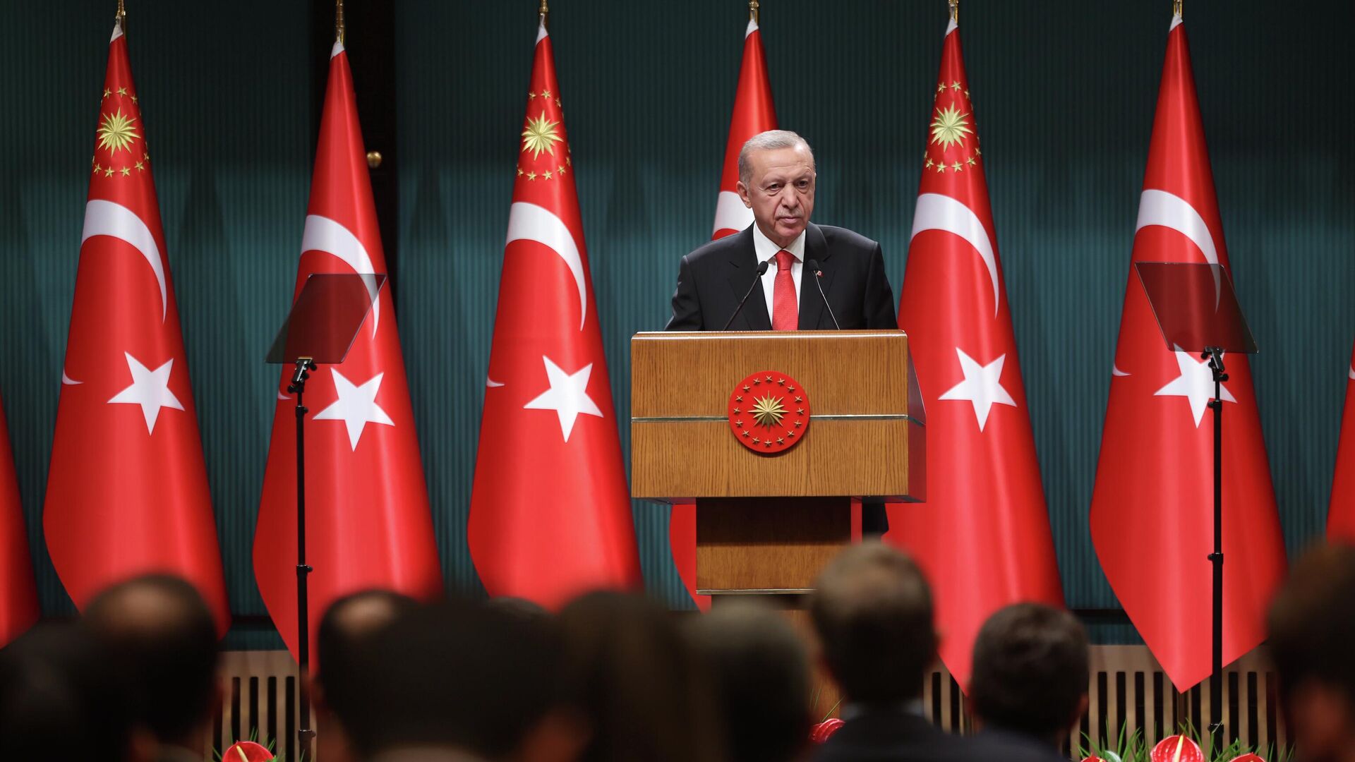 Cumhurbaşkanı Erdoğan emekliler için tarih verdi!