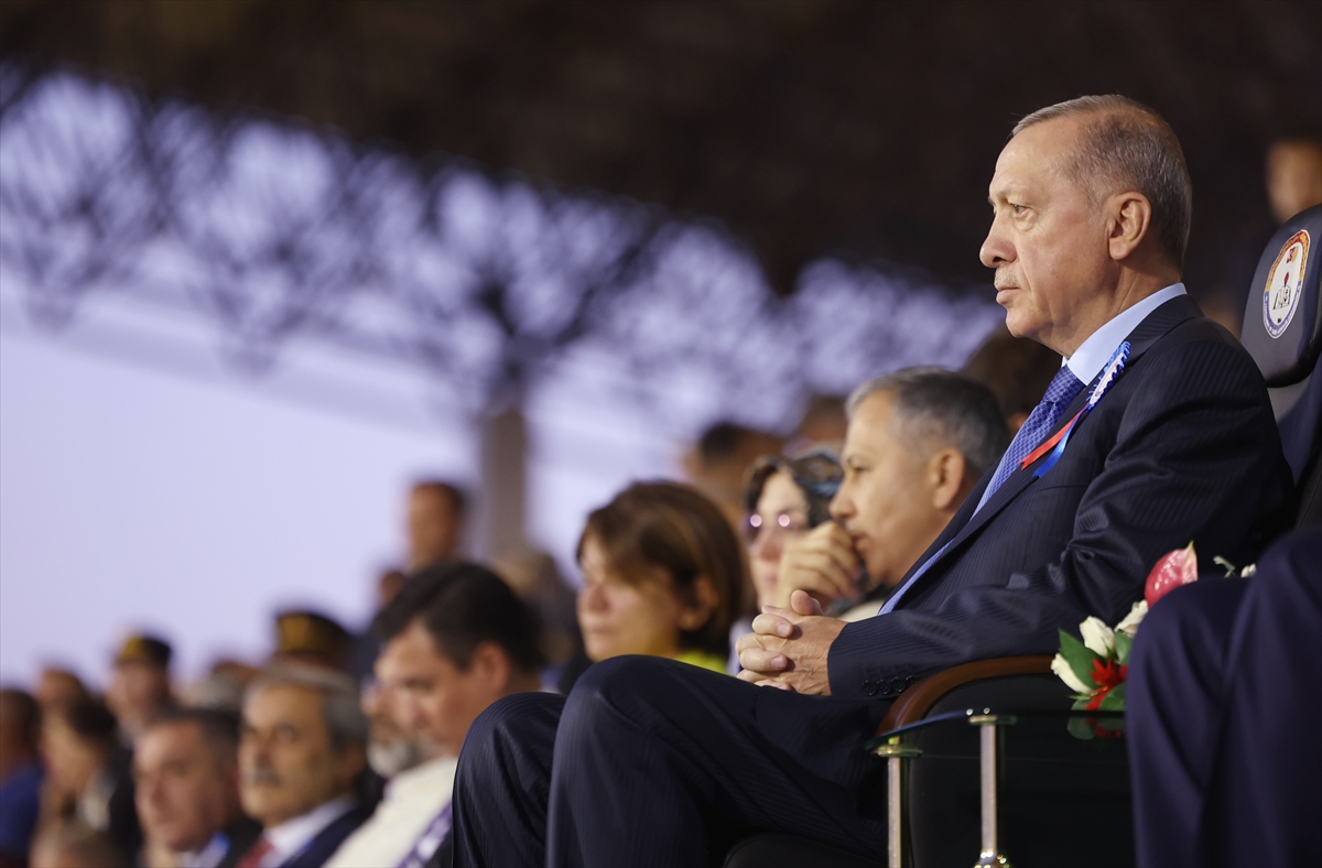 Cumhurbaşkanı Erdoğan: Ocak'tan beri 143 bin düzensiz göçmenin gelmesini engelledik