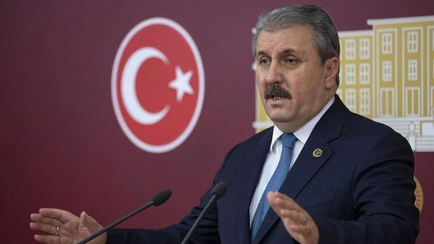 Mustafa Destici'den şaşırtan tepki: Gelir adaletsizliğinde uçurumu böyle fark etti