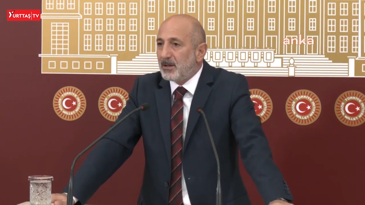 CHP'li Ali Öztunç'tan Ahmet Davutoğlu'na sert cevap: CHP listelerinden girmeseydin!