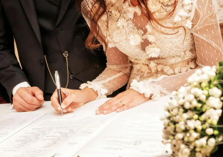 Düğün yapacaklar yandı! Evlenmenin en düşük maliyeti dudak uçuklatıyor