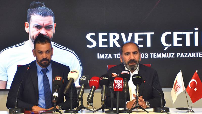 Sivasspor, Servet Çetin ile anlaştı!