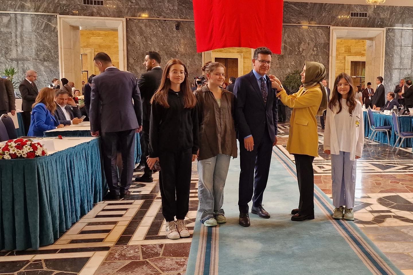 AK Partili Atay Uslu TBMM'de kayıt işlemlerini yaptırdı!