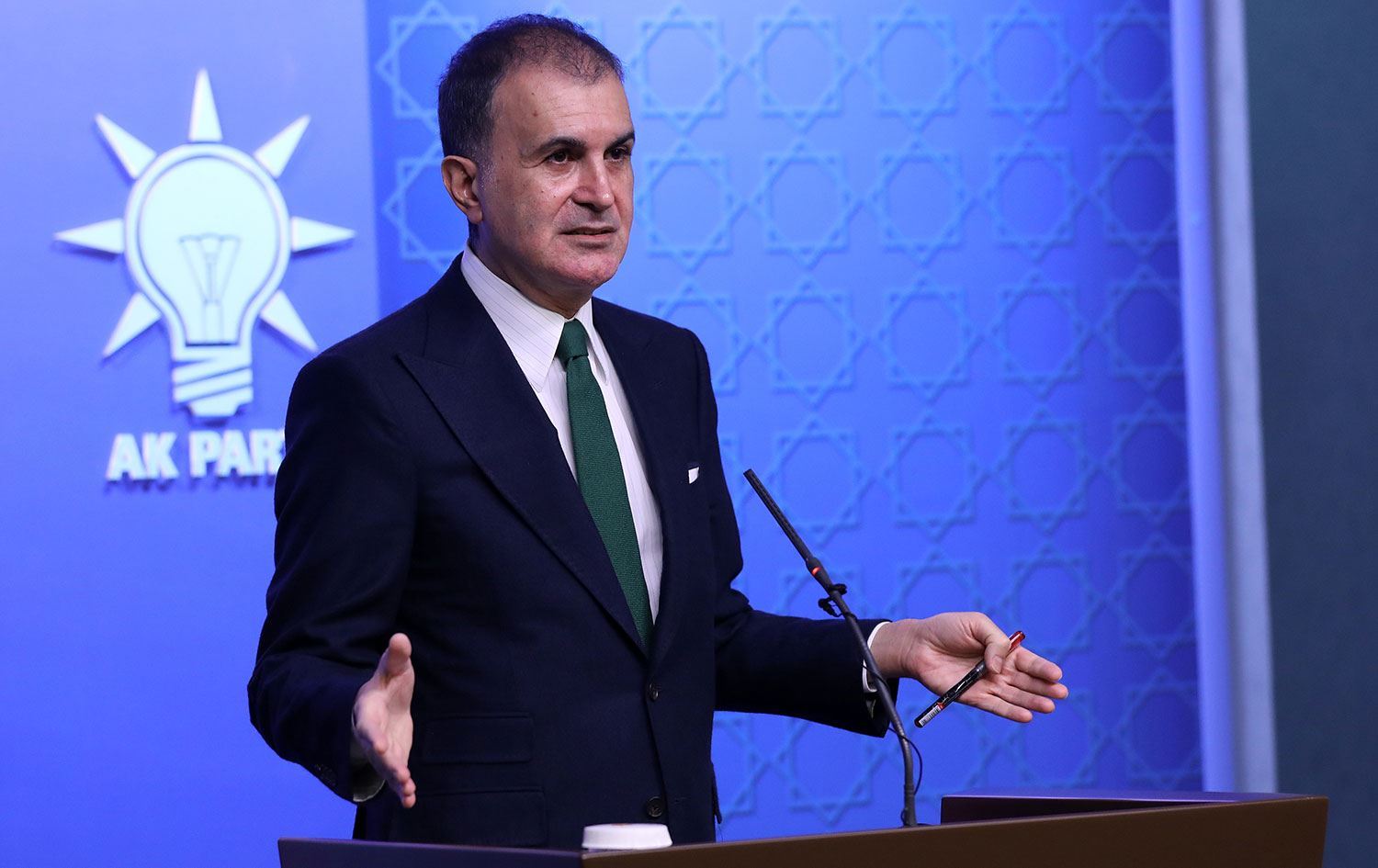 AK Partili Ömer Çelik'ten Mansur Yavaş'a tepki!
