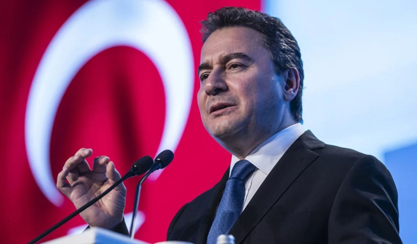 Ali Babacan, Oğan ve İnce'nin seçmenlerine seslendi: Bu basiretle karar vermeliyiz