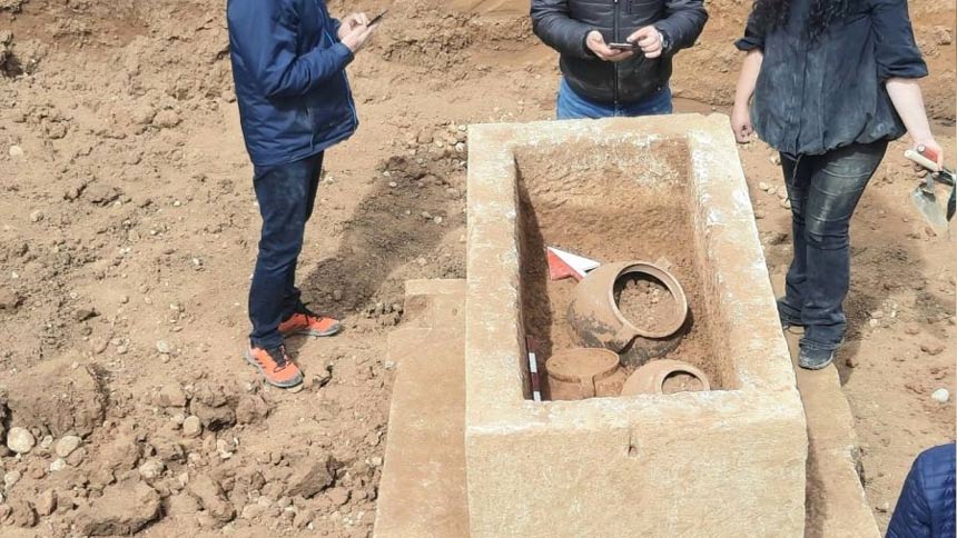 Afyonkarahisar'da küplerin içinden insan kemikleri çıktı!
