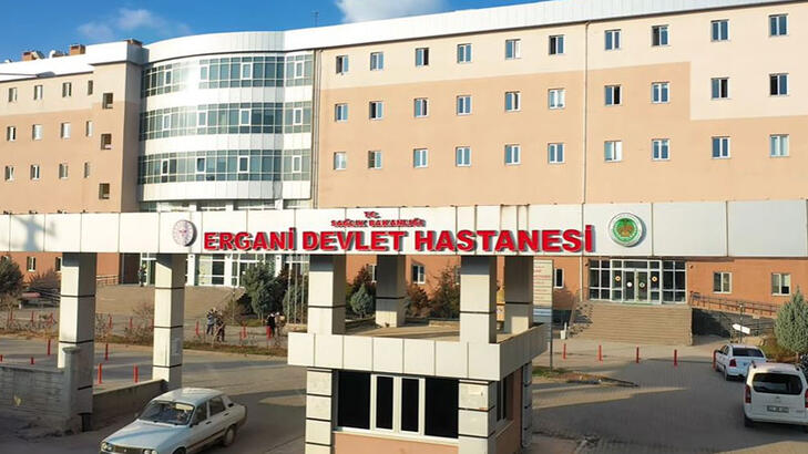 Diyarbakır'da korkunç olay! Hemşire bandı çıkarırken bebeğin parmağını kesti