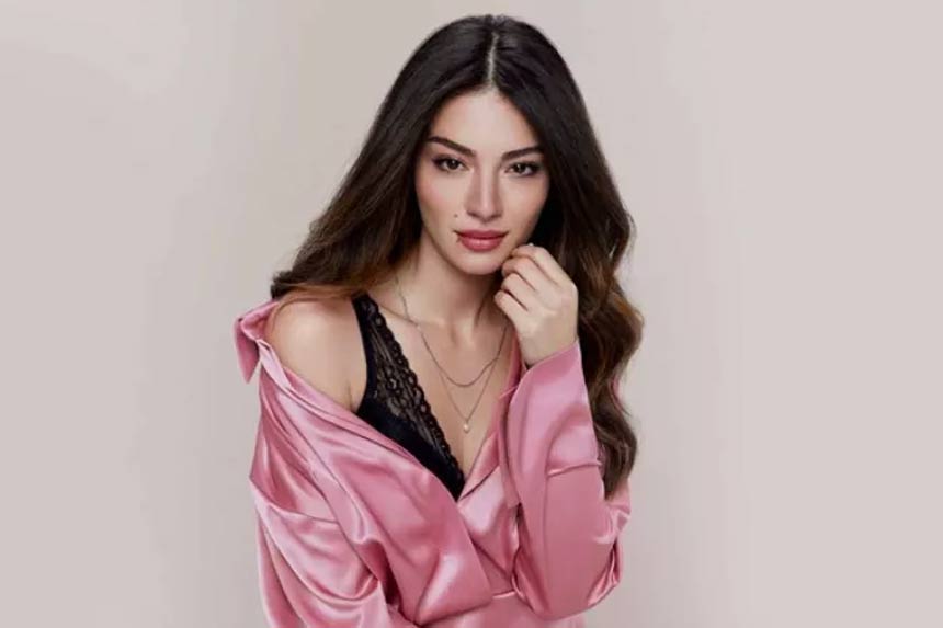 Ego dizisinin Sibel'i Melisa Aslı Pamuk cesur pozuyla yürek hoplattı