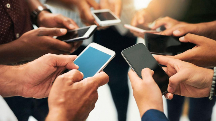 Cep telefonlarına büyük zam yolda!