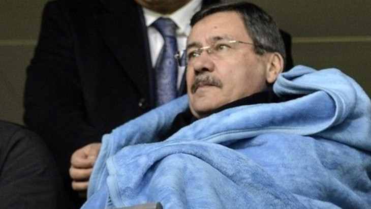 Melih Gökçek: İşte inanacağınız bir anket