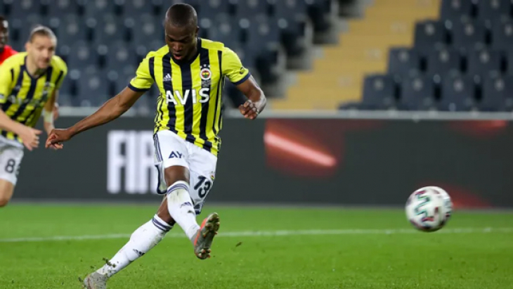 Enver Valencia, tarihe geçti