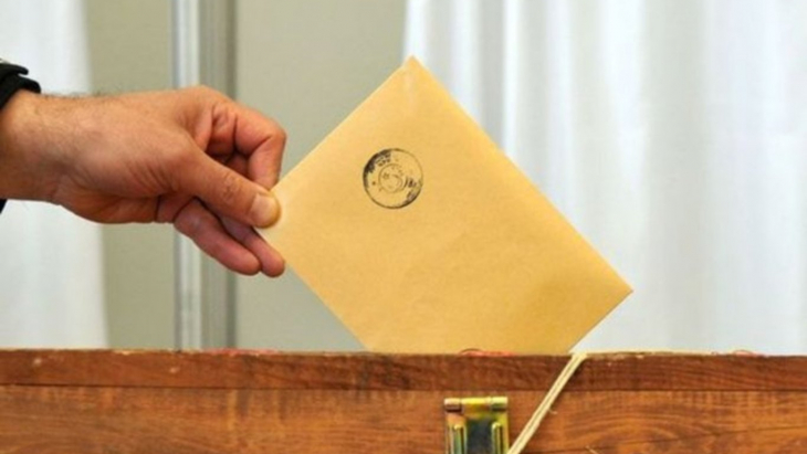 Themis Araştırma'dan bomba anket! CHP bu kez AKP'ye fark attı