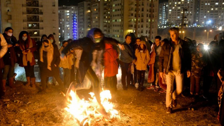 İran’da ‘bayram’ kan gölüne döndü: 15 ölü, 372 yaralı