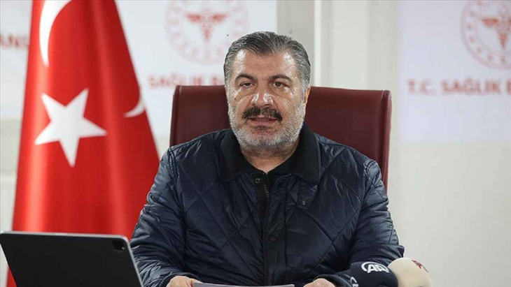 Bakan Fahrettin Koca'dan iddialar hakkında açıklama! Hastalar yoğun bakımda mı unutuldu?