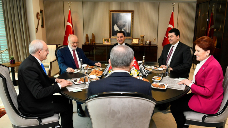 CHP'liler Cumhurbaşkanı adaylarını resmen ilan etti! Önce yazdılar sonra sildiler