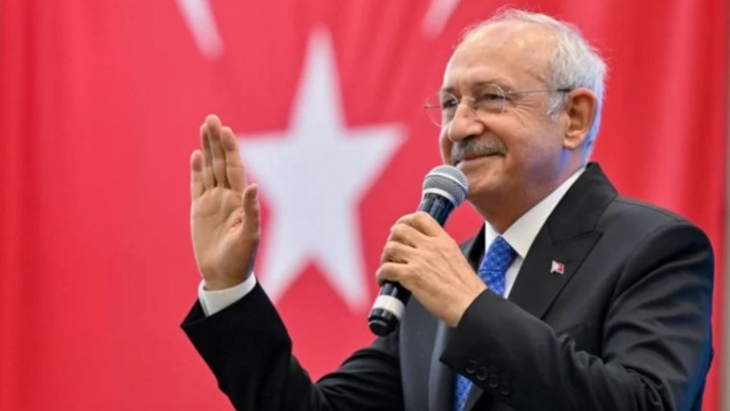 Toplantı sonrası kritik karar: CHP iki partiyle görüşecek