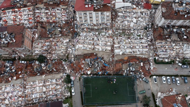 Kahramanmaraş'ta korkutan deprem! Yine sallandı…