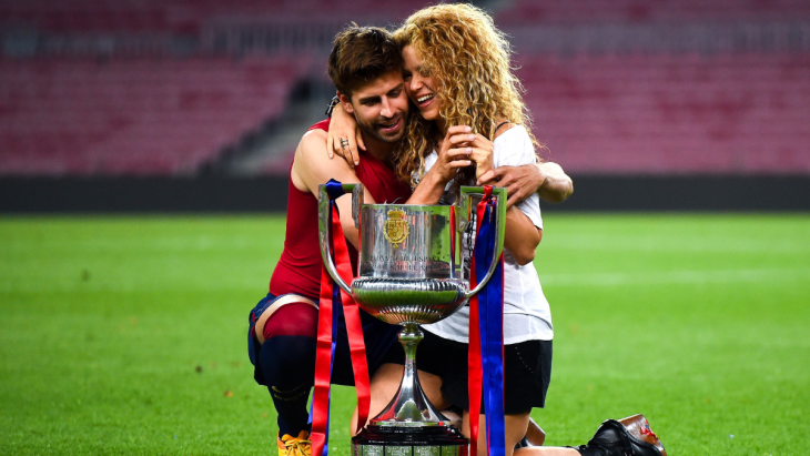 Gerard Pique'nin annesi Shakira'ya şiddet uygularken  görüntülendi!