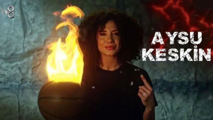 Survivor'ı apar topar terketti! Aysu Keskin en yakın arkadaşını depremde kaybetti