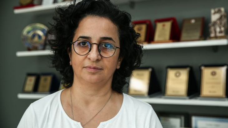 İstanbul Eczacı Odası Başkanı Pınar Özcan'dan ilaç fiyatlarına tepki!